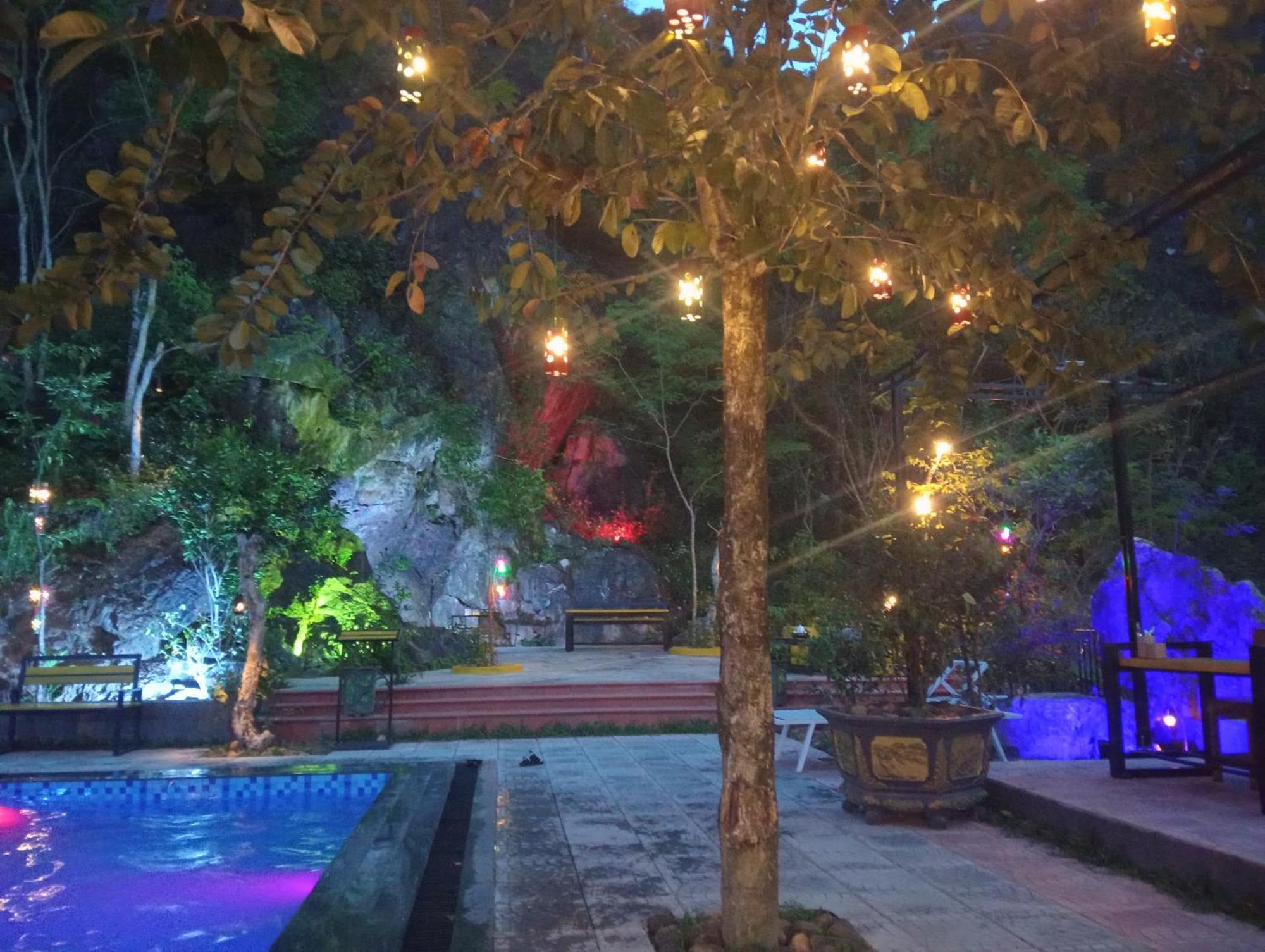 Song Toan Hotel Phong Nha Exterior foto
