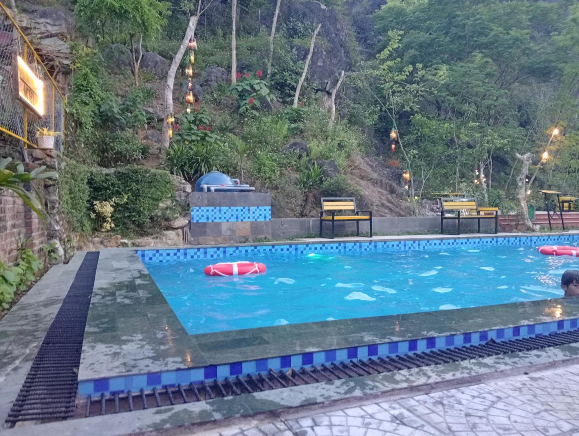 Song Toan Hotel Phong Nha Exterior foto