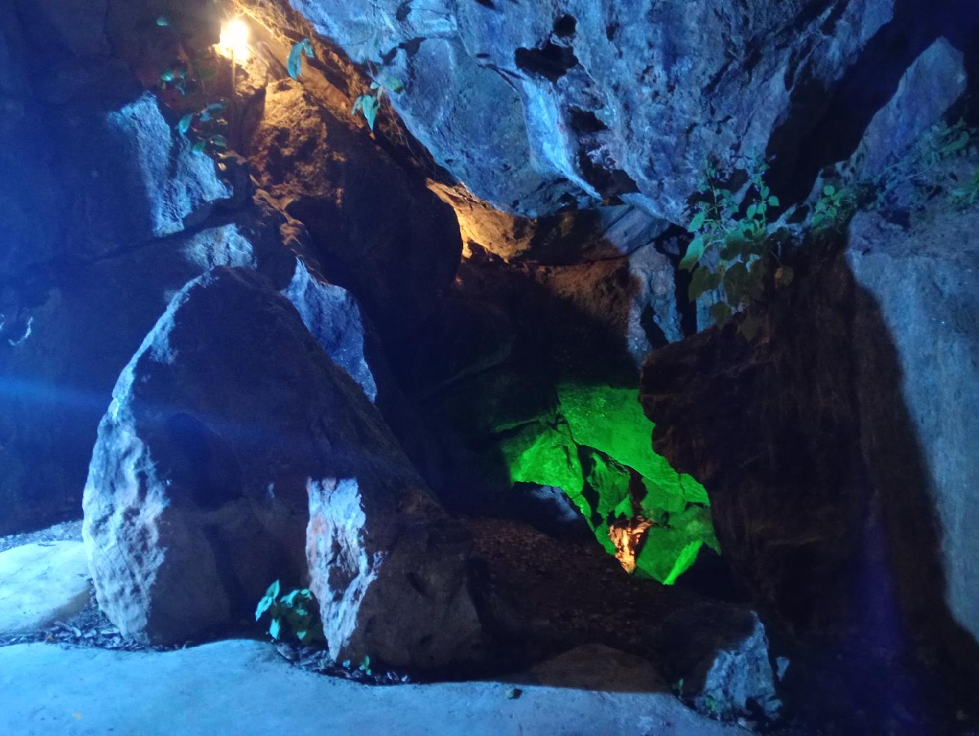 Song Toan Hotel Phong Nha Exterior foto